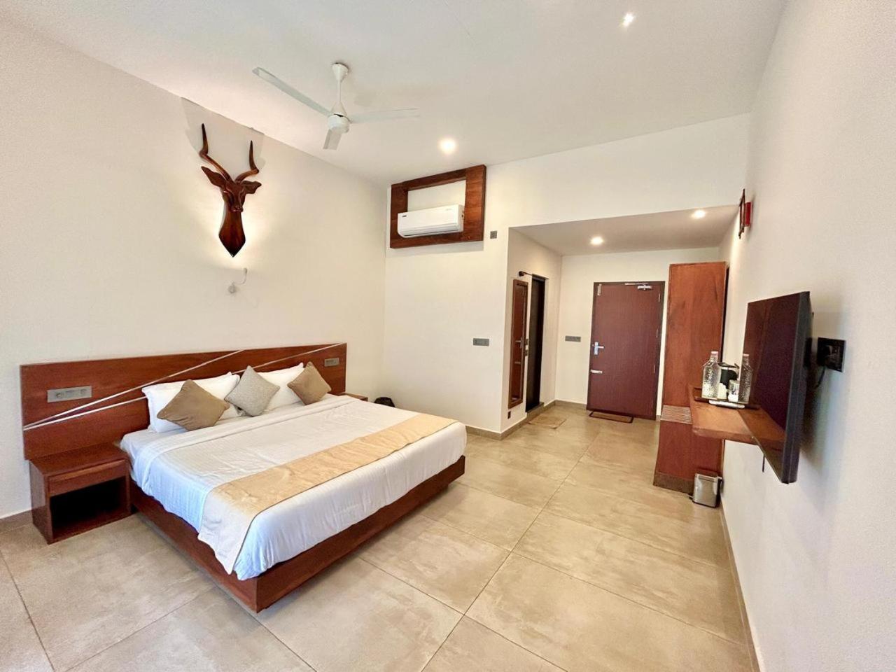 Spice Forest Plantation Homestay, Thekkady Vandiperiyar Exterior photo